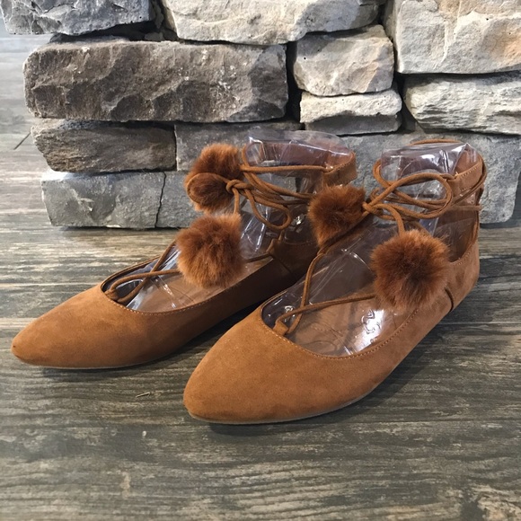 Chestnut flats with poms! New without tags! - Picture 1 of 2